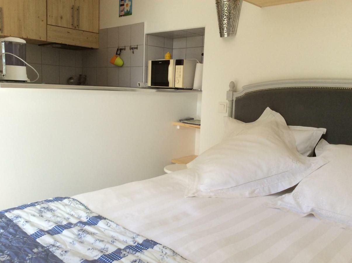 Le Coubrau Villa Orgnac-l'Aven Ngoại thất bức ảnh
